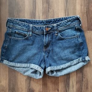 H&M low waist shorts